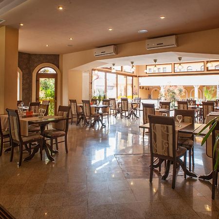 Pension La Fontana Baia Mare Extérieur photo