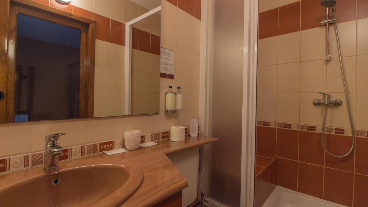 Pension La Fontana Baia Mare Extérieur photo