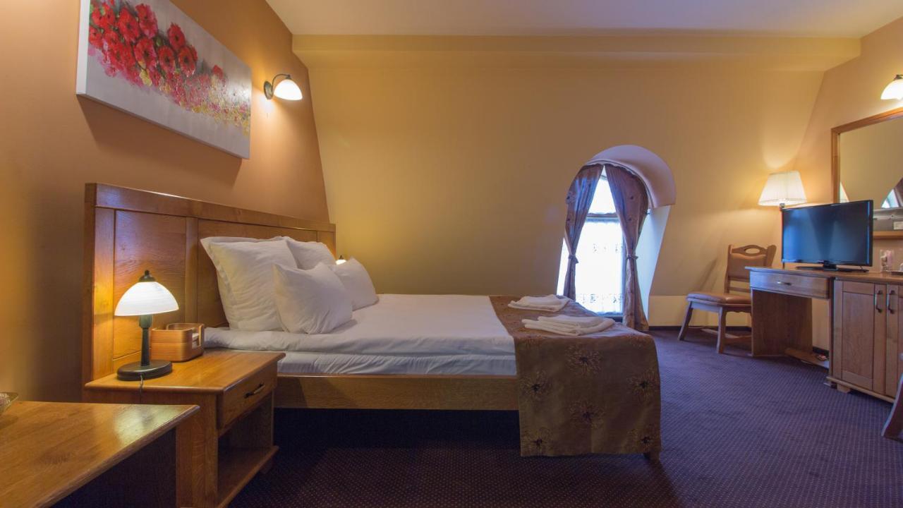 Pension La Fontana Baia Mare Extérieur photo