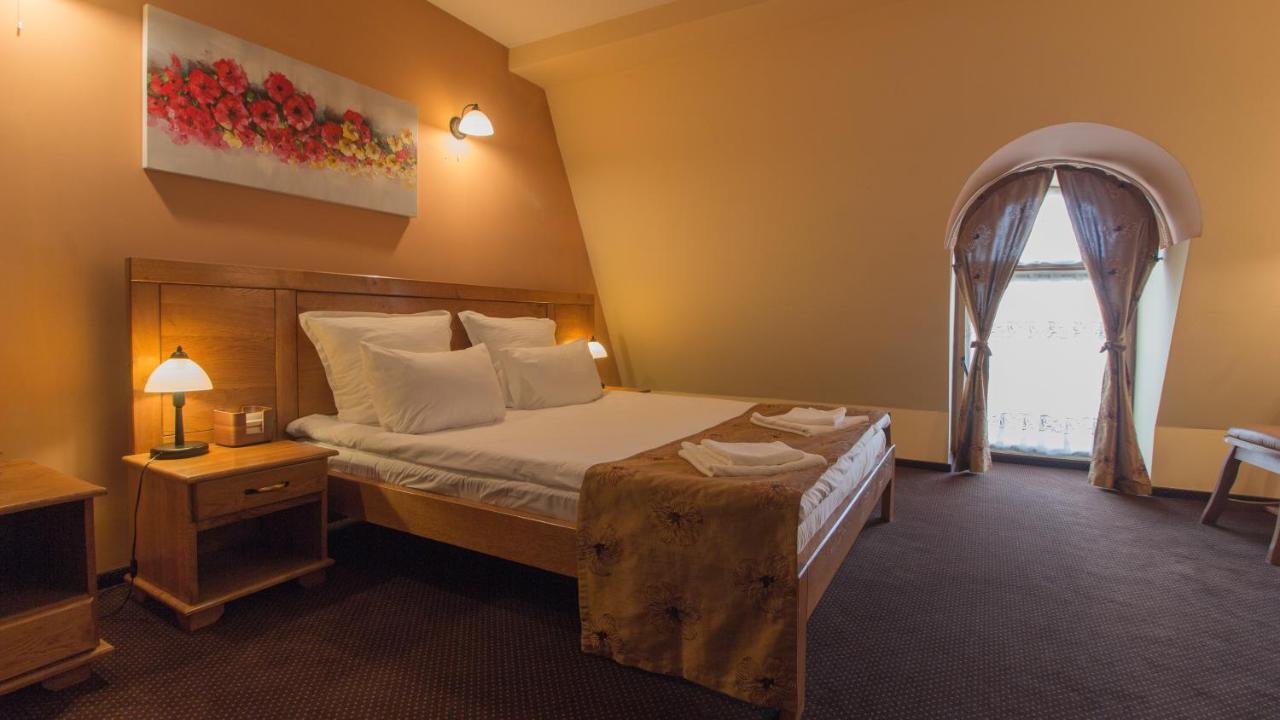 Pension La Fontana Baia Mare Extérieur photo