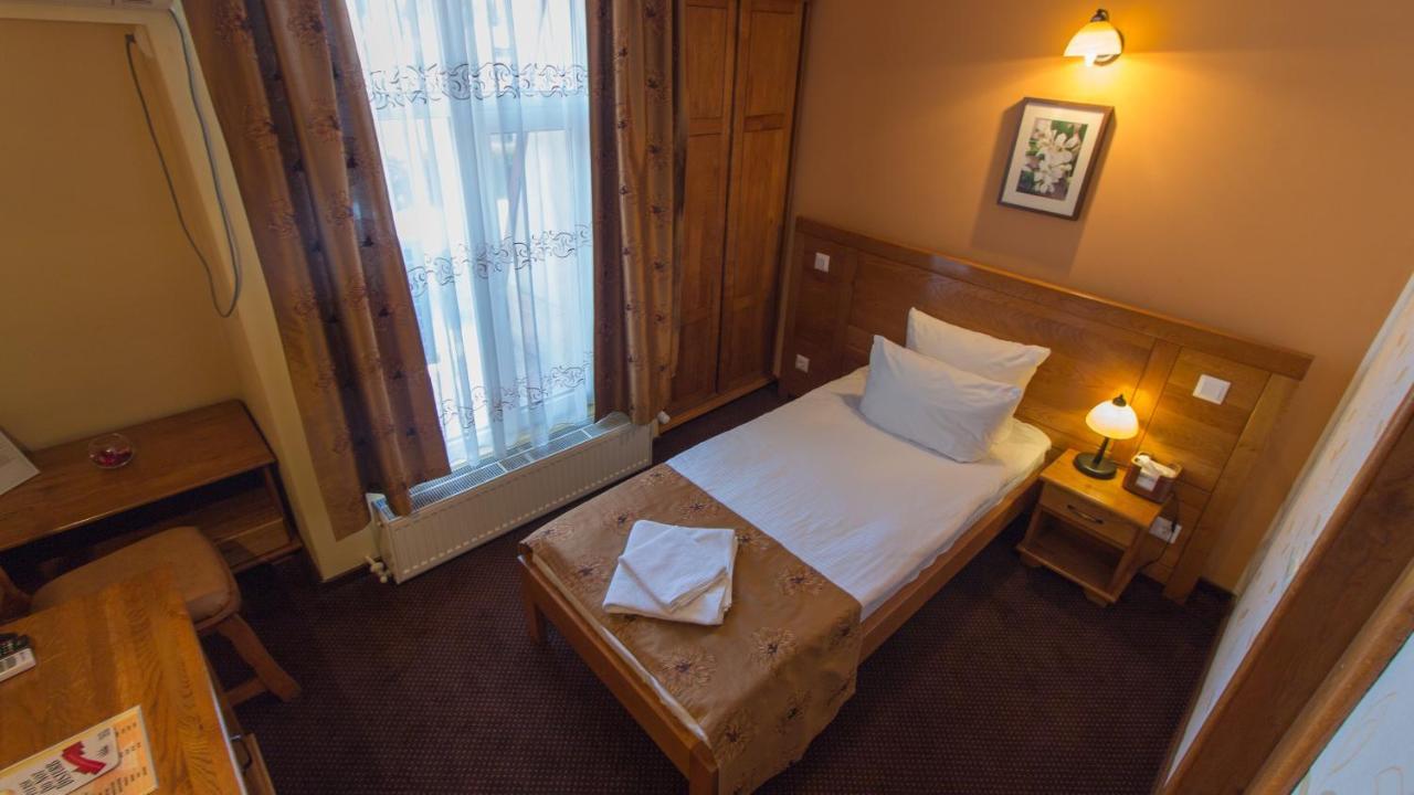 Pension La Fontana Baia Mare Extérieur photo